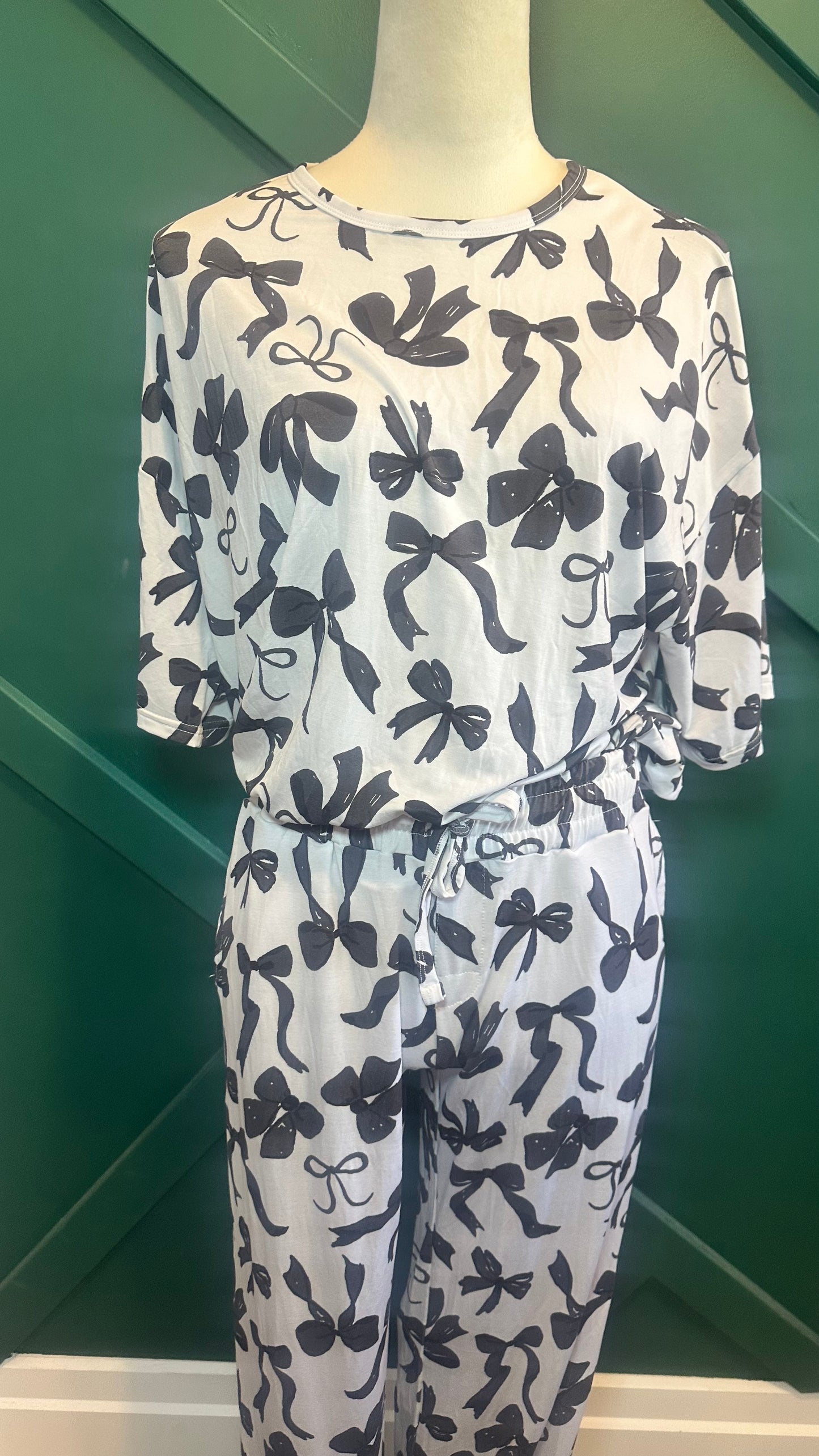 Demure Bows - Adult 2Piece PANTS Set
