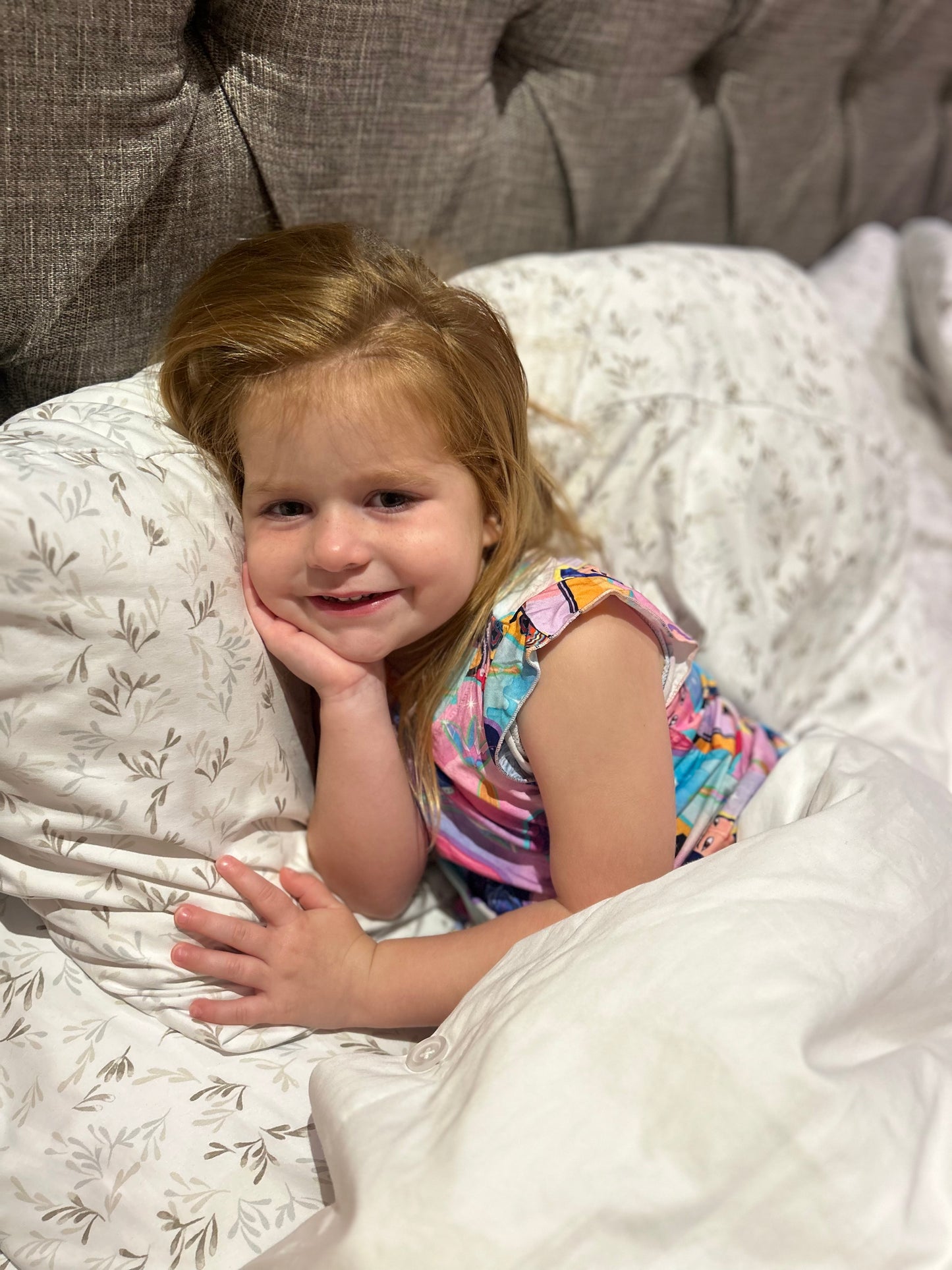 *** PRE-ORDER *** NEON K POP - KID'S NIGHT GOWN