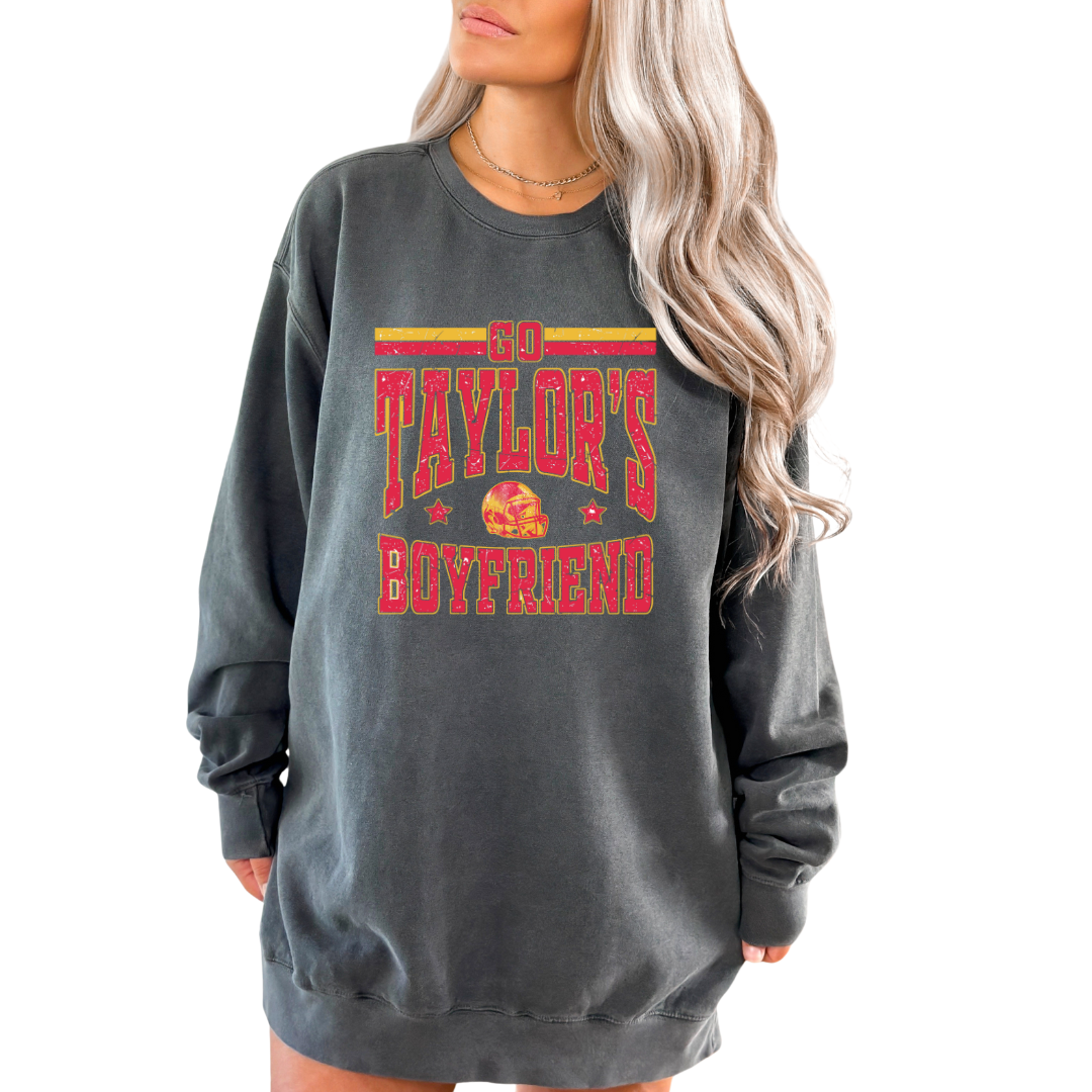 GO Taylor's Boyfriend - Pepper crewneck