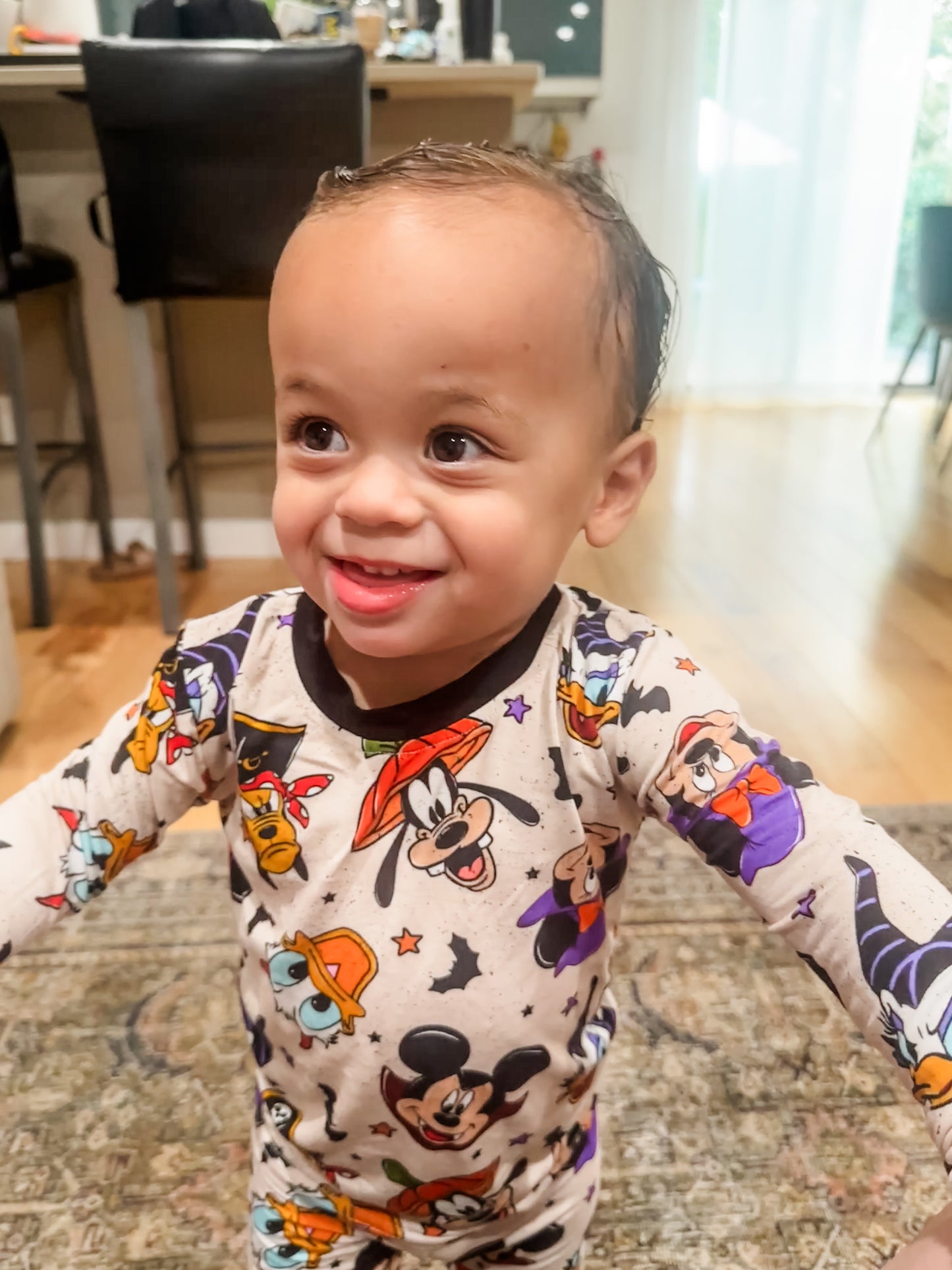 SPOOKY MICKEY PALS - JOGGER SET