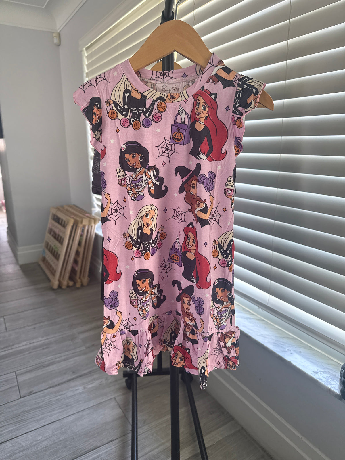 SPOOKY PRINCESS NIGHT GOWN