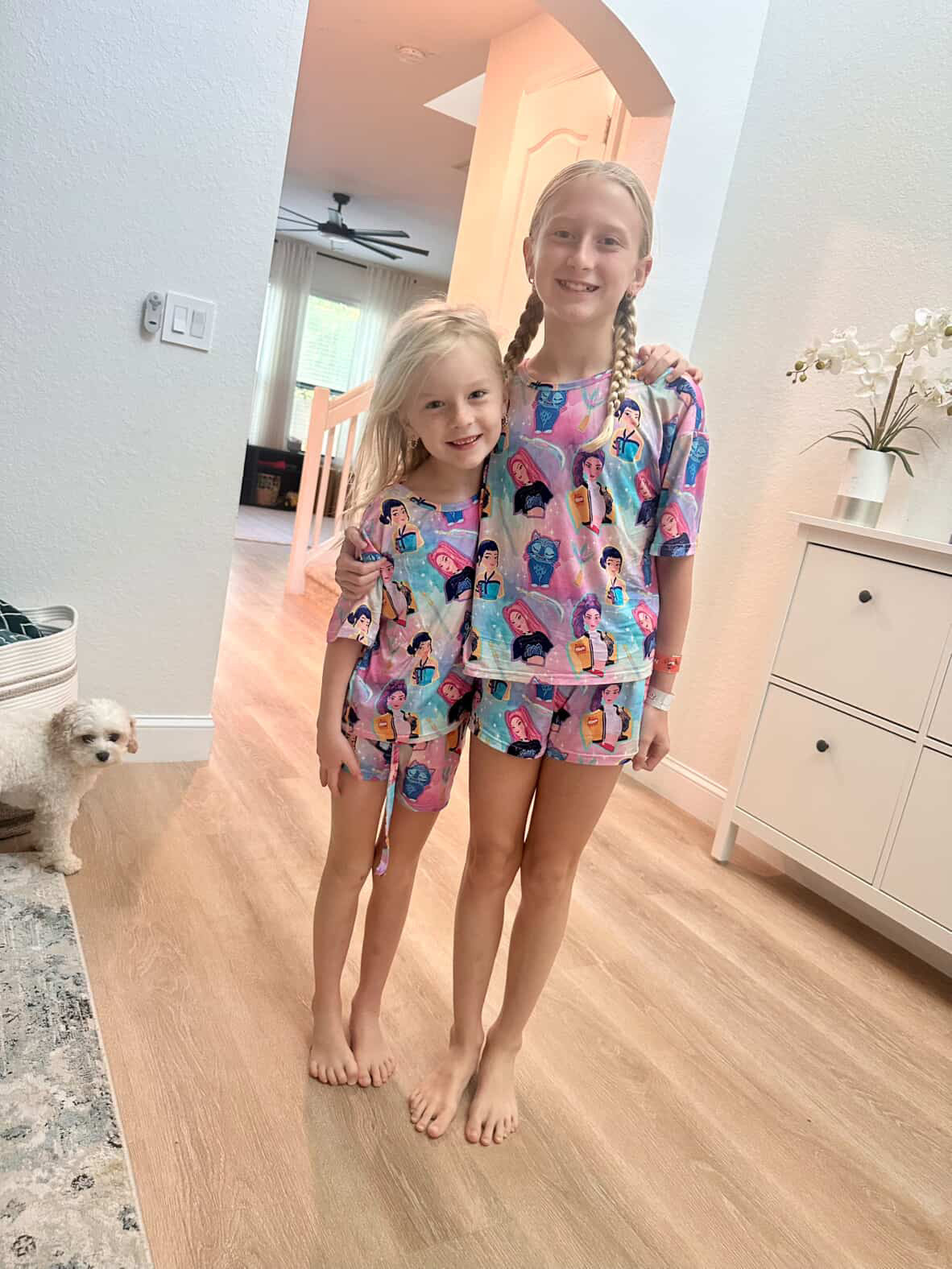 NEON K POP - KID'S SHORTS SET