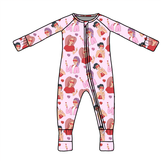 *** PRE-ORDER *** HEARTS KPOP Zippy Jammies