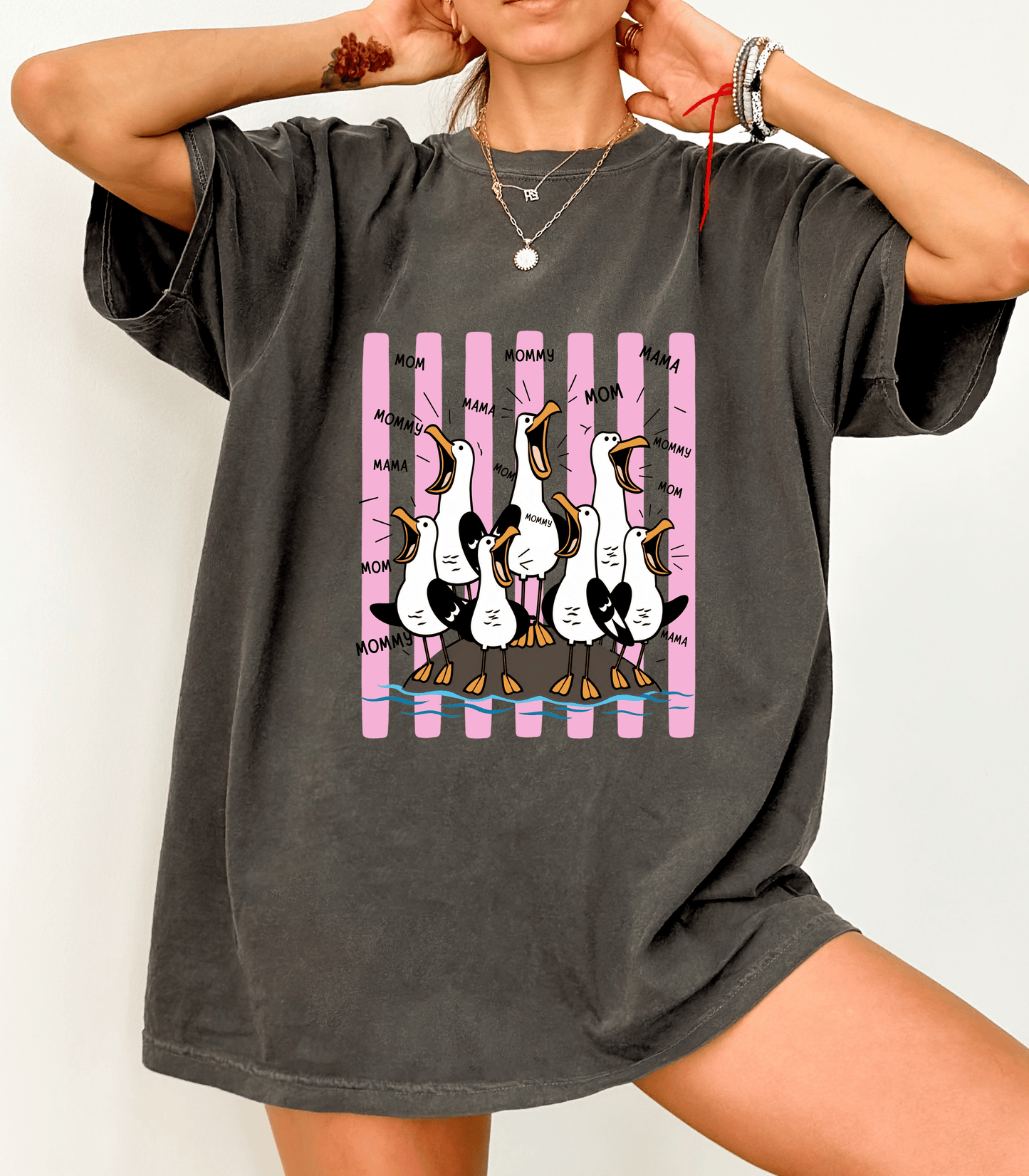 MOM, MAMA, MOMMY - PEPPER TEE